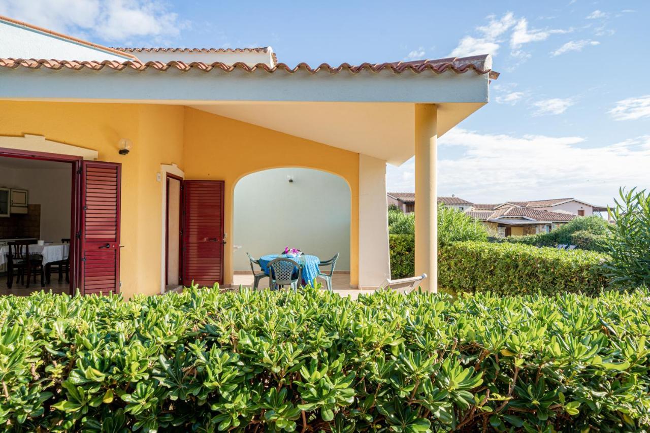 Residence La Tartaruga Монте Петросу Екстериор снимка