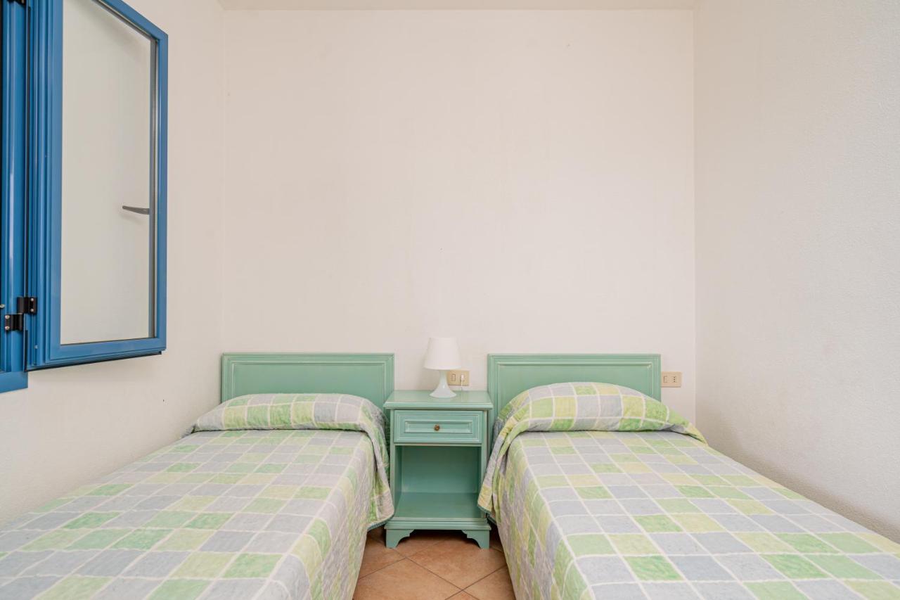 Residence La Tartaruga Монте Петросу Екстериор снимка
