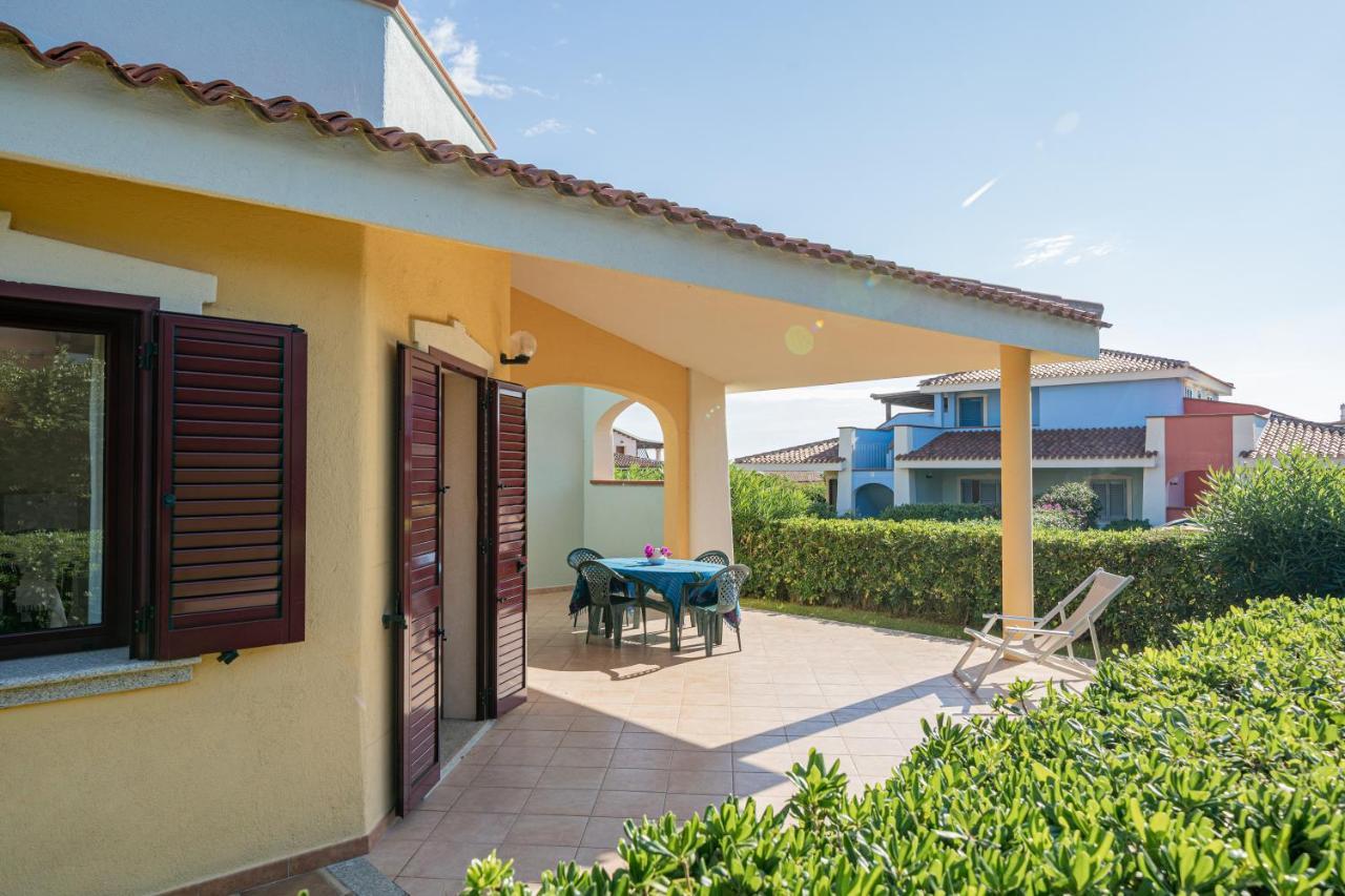 Residence La Tartaruga Монте Петросу Екстериор снимка