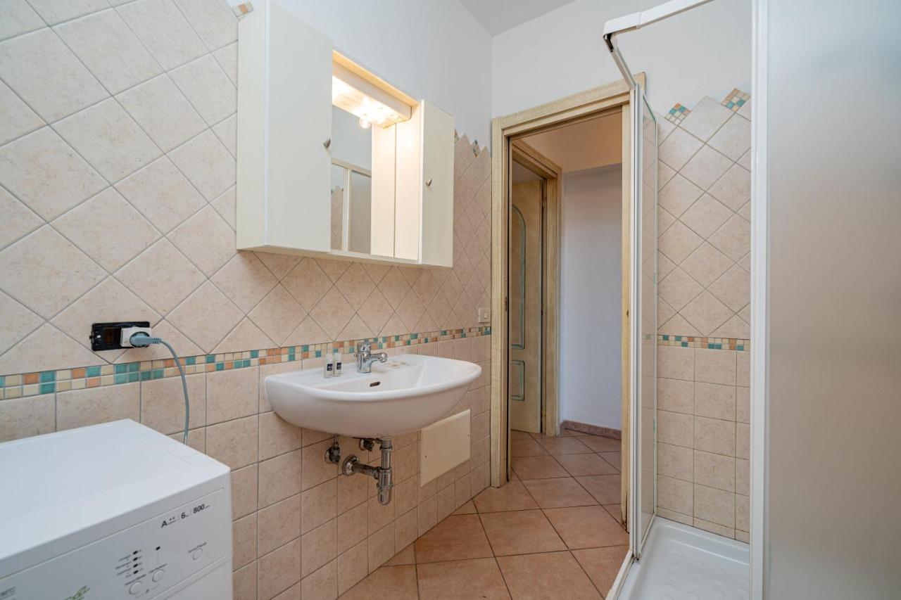 Residence La Tartaruga Монте Петросу Екстериор снимка