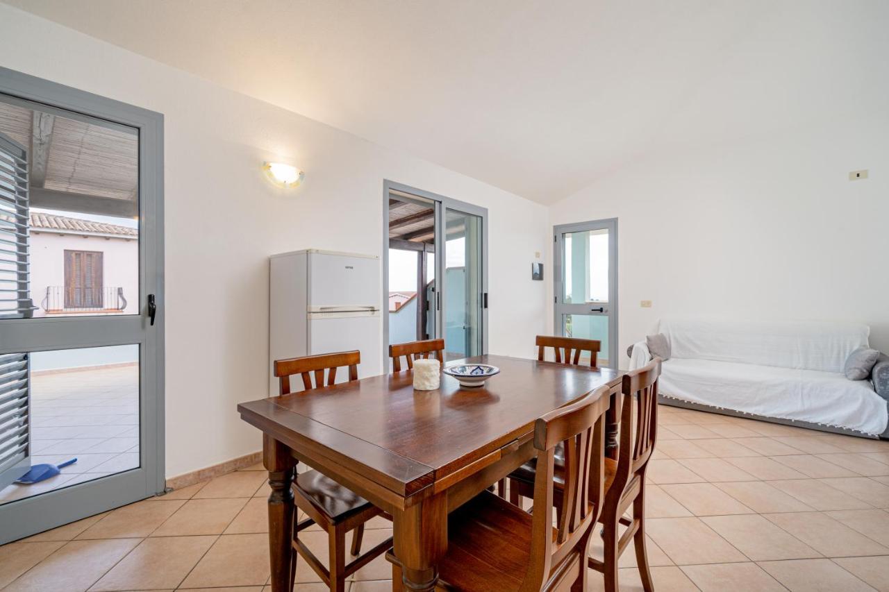 Residence La Tartaruga Монте Петросу Екстериор снимка